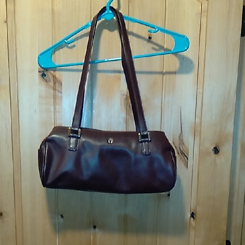 Etienne Aigner Vintage Leather Shoulder Bag  Color Brandwine